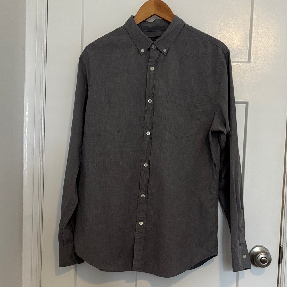 Banana Republic Dark Gray Button-Down Shirt